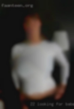 22 looking babes getting fucked for casual fun.